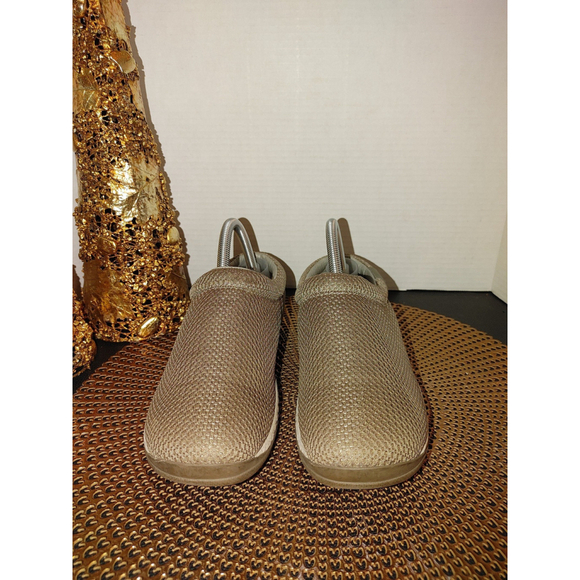 Merrell Form 2 Size 9 - Picture 2 of 7